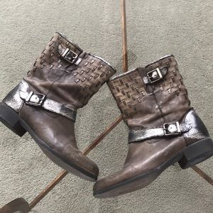 Anthropologie boots